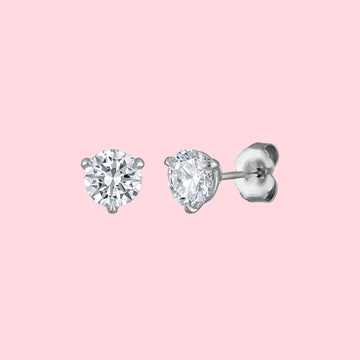1.5 TOTAL CARAT WEIGHT (0.75 EACH)